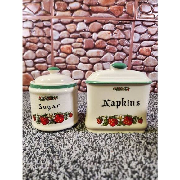 Vintage Strawberry Collection - Picture 3 of 11